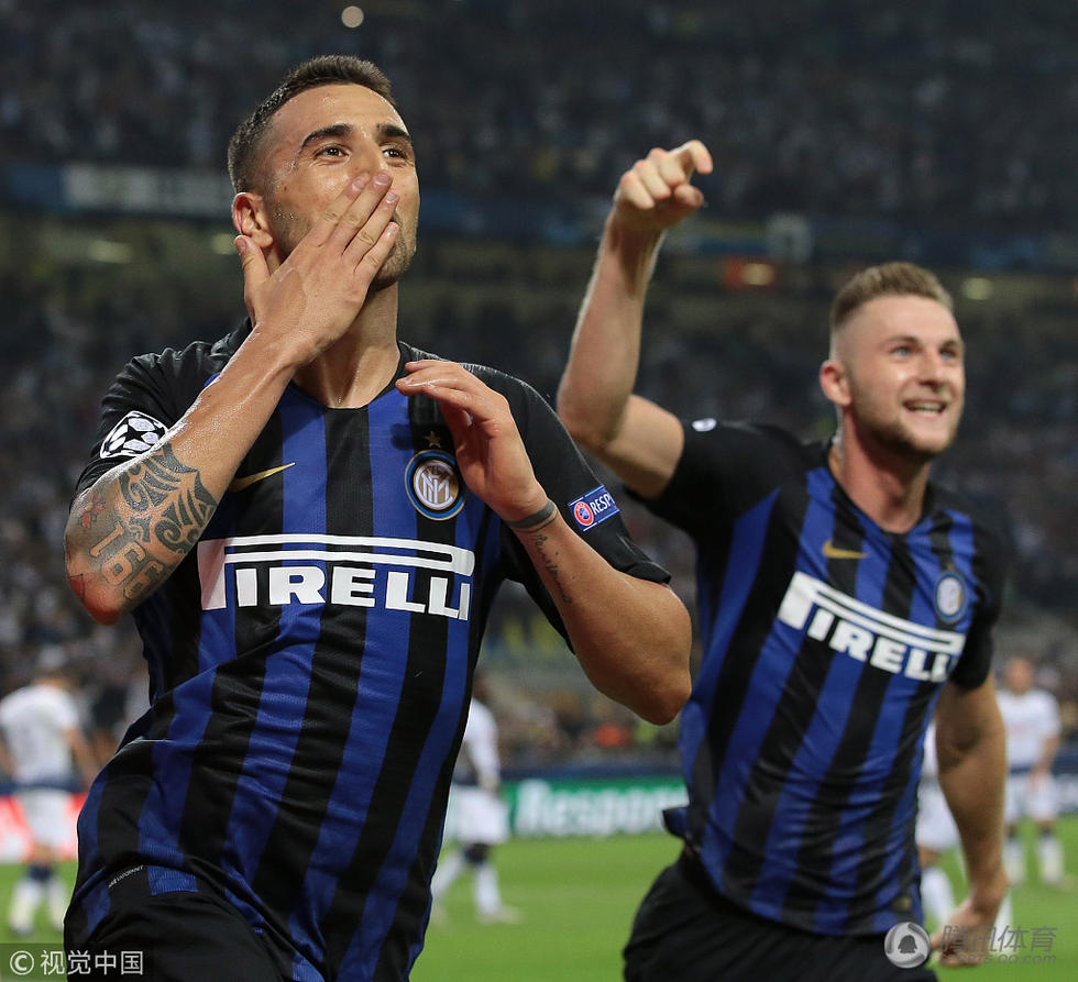 托特纳姆训练开放日;冲刺阶段内部沟通引欢呼;法国杯在即;阵容厚度经受考验的简单介绍 托特纳姆训练开放日;冲刺阶段内部沟通引欢呼;法国杯在即;阵容厚度经受考验的简单介绍