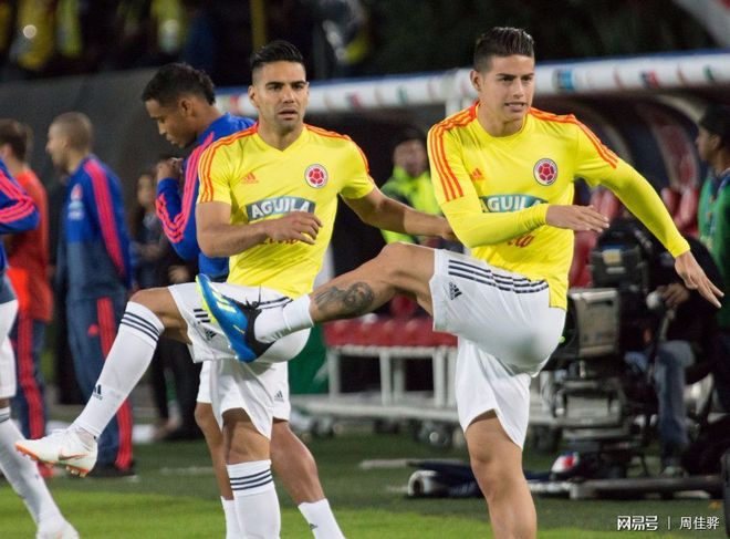 刚刚！上海申花内部沟通备战欧篮联拜仁慕尼黑内部会议纪要流出，塞维利亚集结日刷新队史纪录的简单介绍